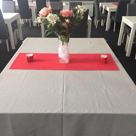 Hostel Levicki سلافونسكي برود المظهر الخارجي الصورة