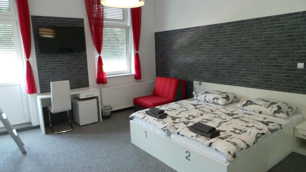 Hostel Levicki سلافونسكي برود الغرفة الصورة